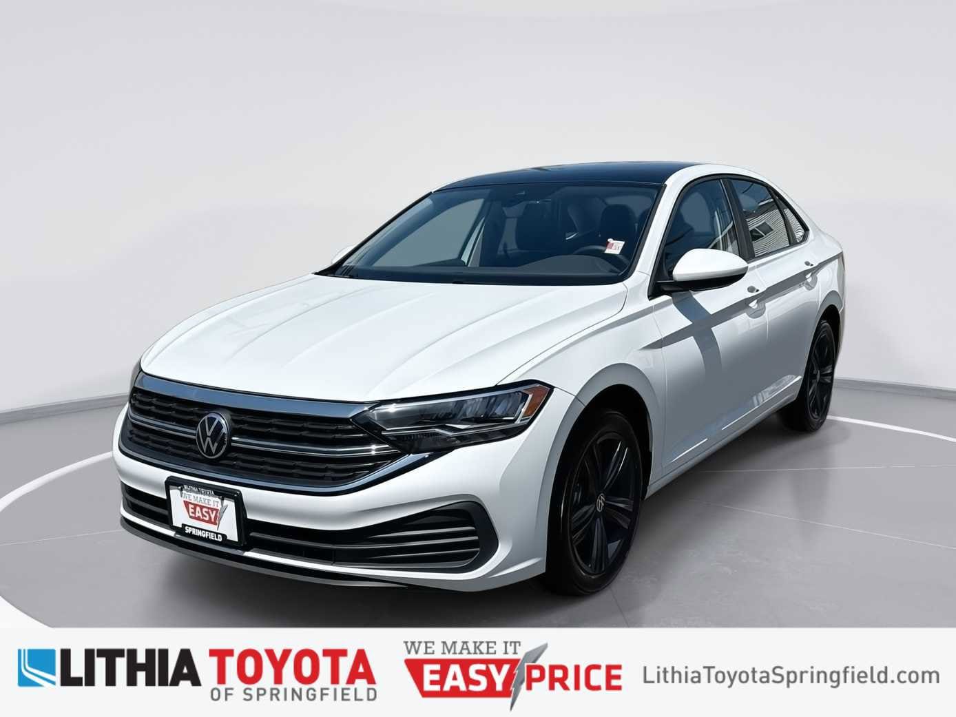 2024 Volkswagen Jetta SE Hero Image