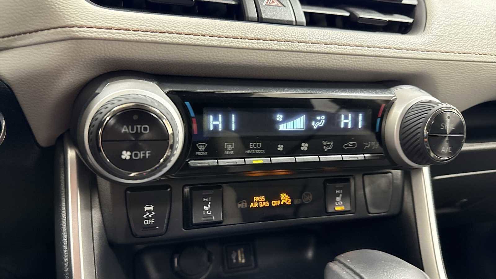 Thumbnail: 2024 Toyota RAV4 - 21