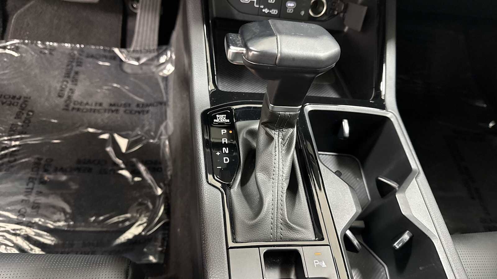 Thumbnail: 2025 Kia K5 - 22