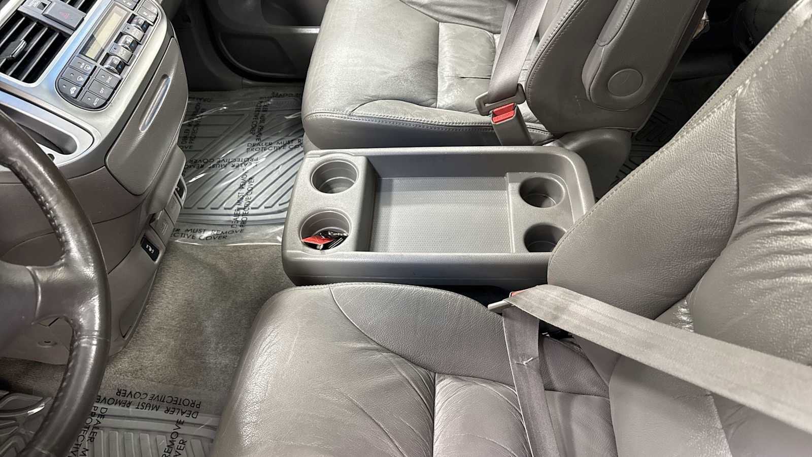 Thumbnail: 2010 Honda Odyssey - 23