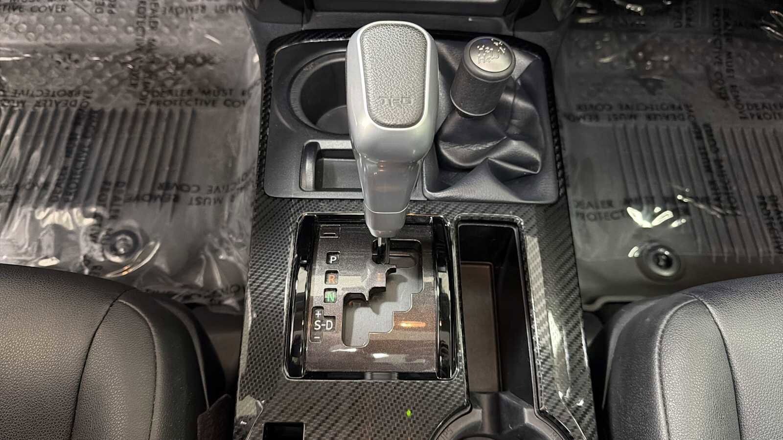 Thumbnail: 2023 Toyota 4Runner - 22