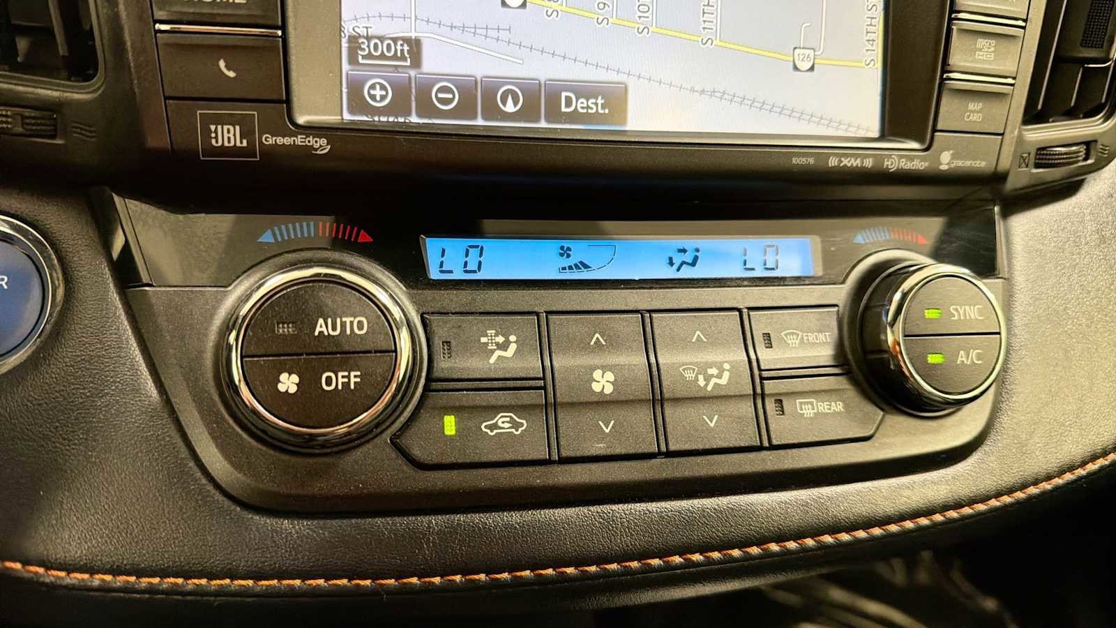 Thumbnail: 2017 Toyota RAV4 - 20