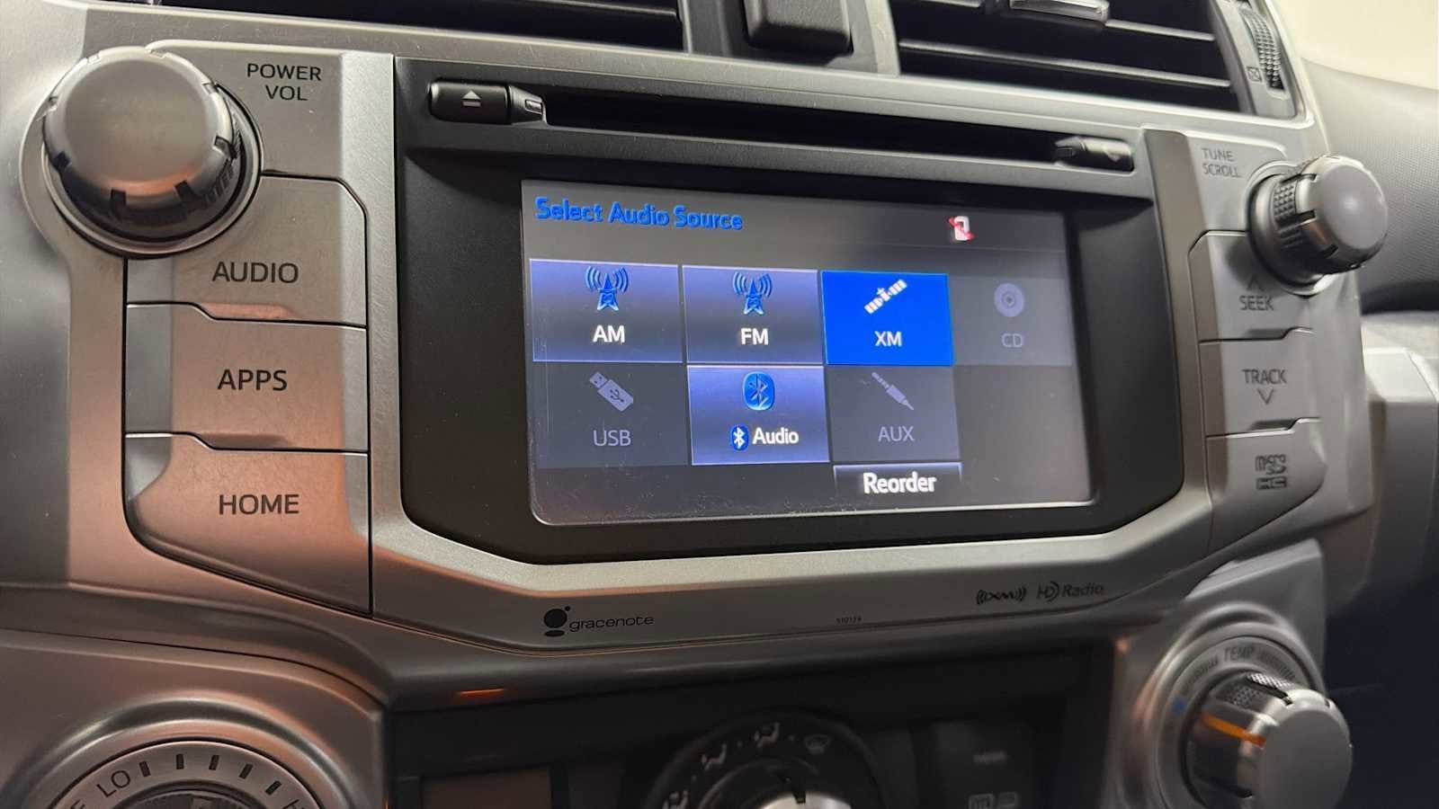 Thumbnail: 2016 Toyota 4Runner - 18