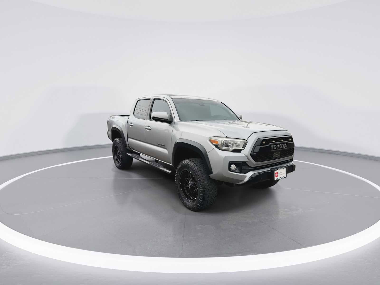 Thumbnail: 2018 Toyota Tacoma - 2