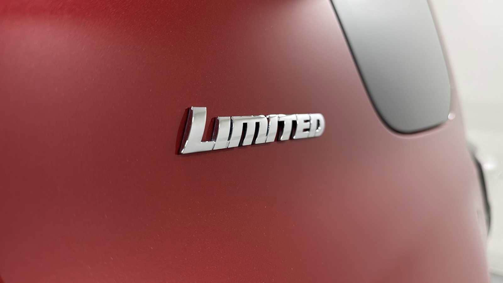 Thumbnail: 2017 Toyota 4Runner - 29