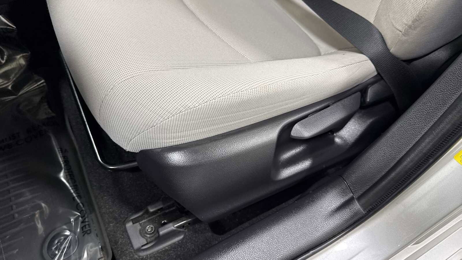 Thumbnail: 2020 Toyota Corolla - 14