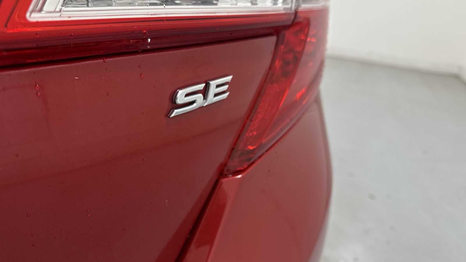 Thumbnail: 2014 Toyota Camry - 27