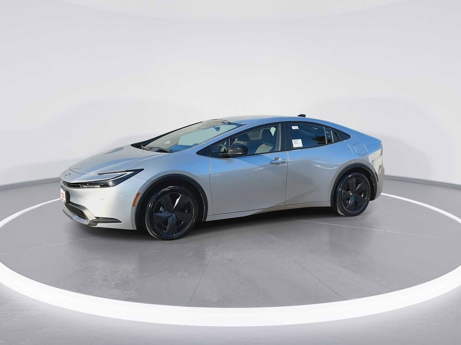 Thumbnail: 2026 Toyota Prius - 4