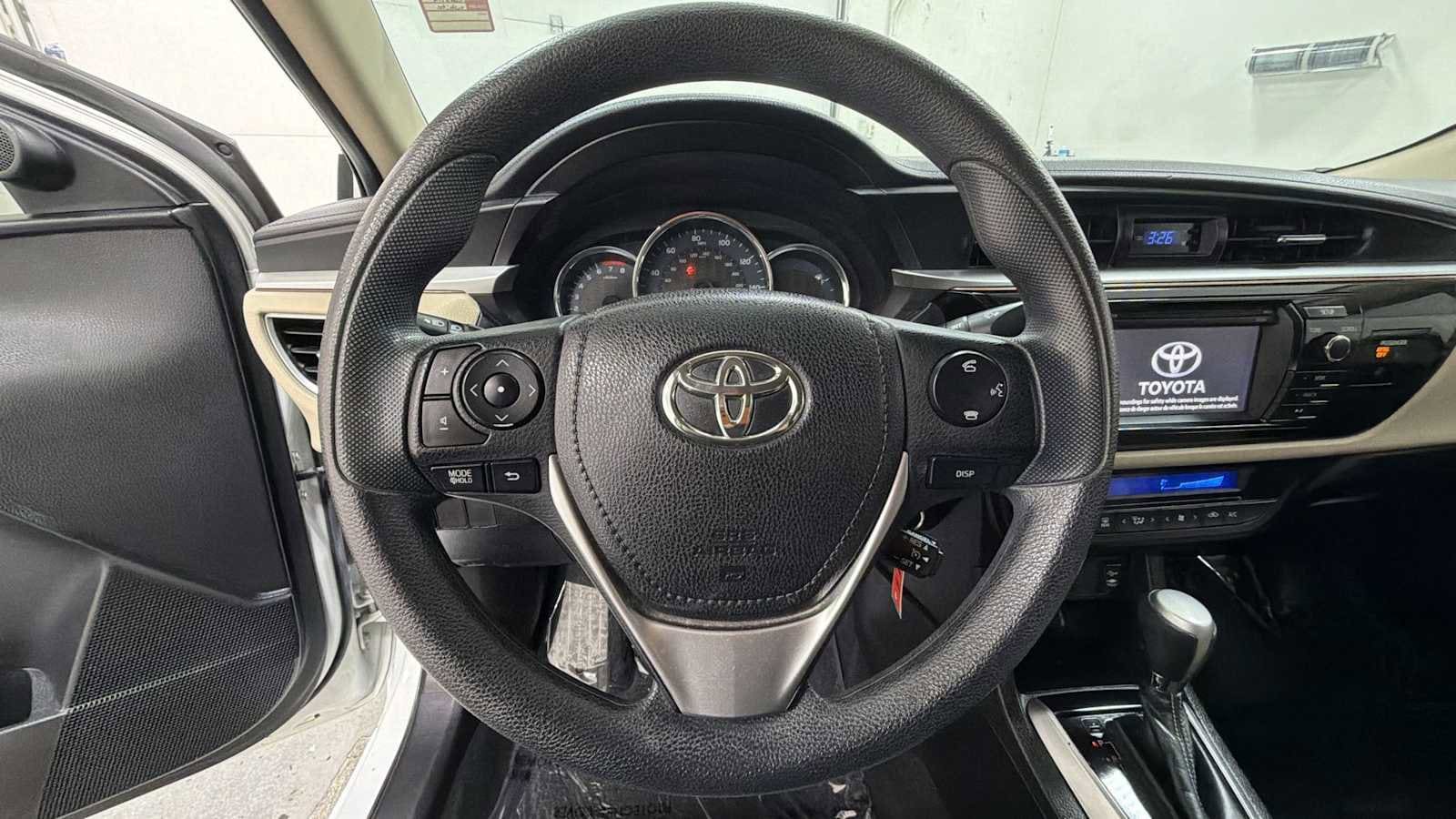 Thumbnail: 2014 Toyota Corolla - 16