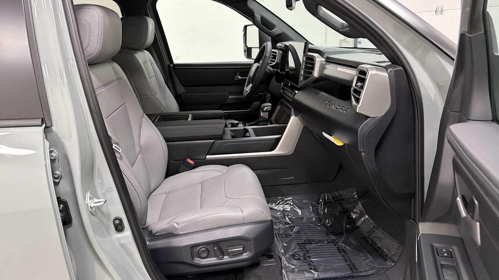 Thumbnail: 2026 Toyota Tundra - 29