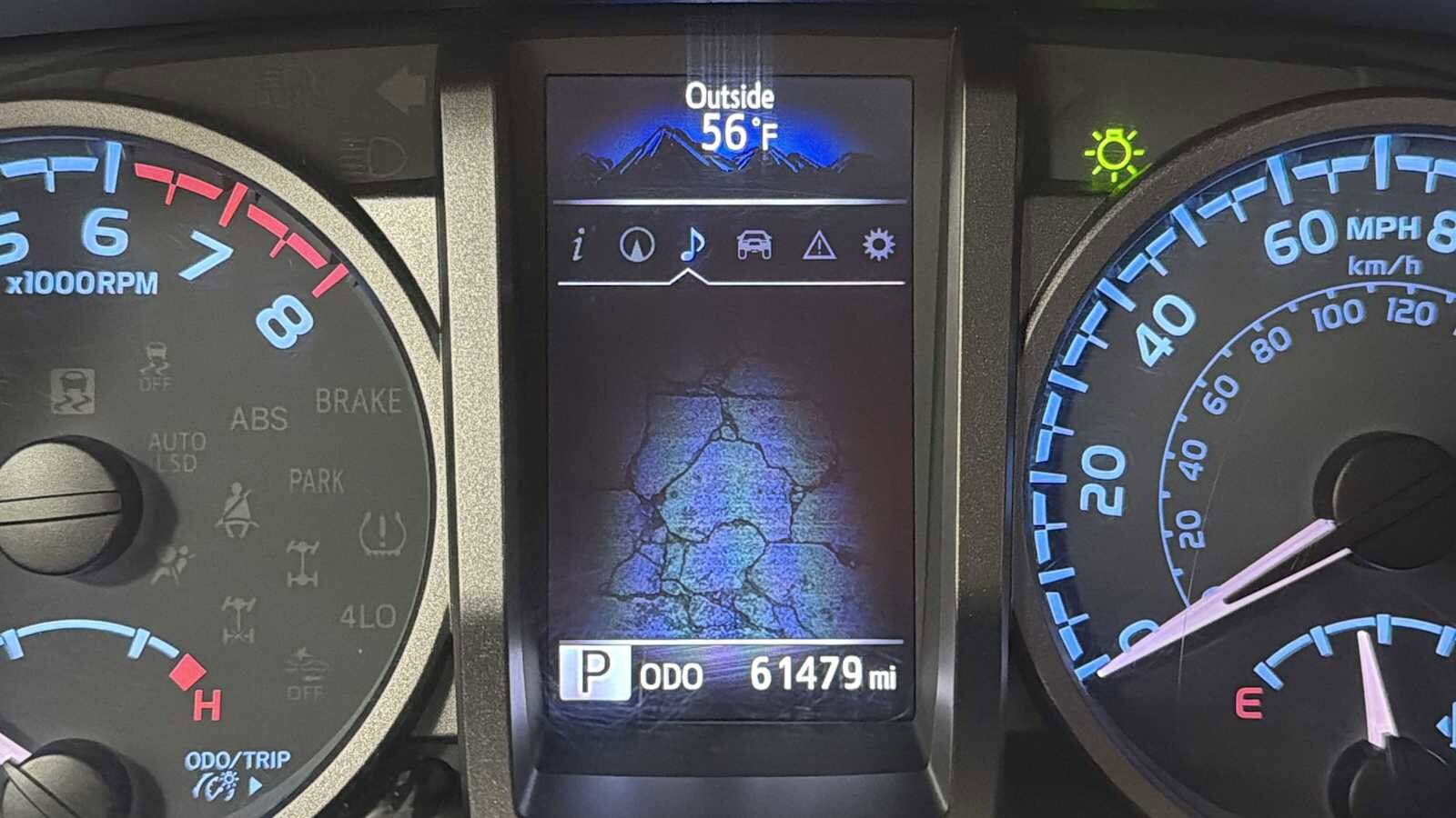 Thumbnail: 2021 Toyota Tacoma - 17