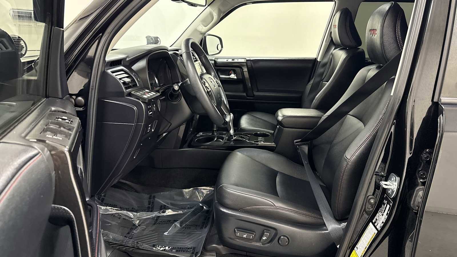 Thumbnail: 2021 Toyota 4Runner - 13