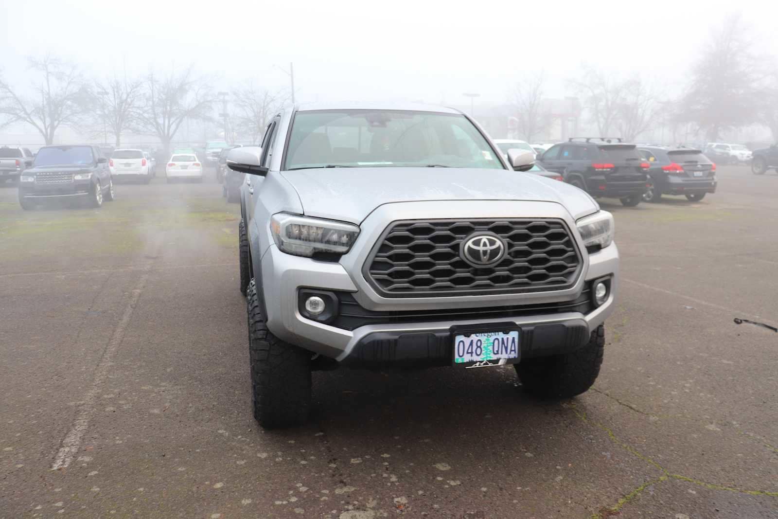 Thumbnail: 2020 Toyota Tacoma - 3