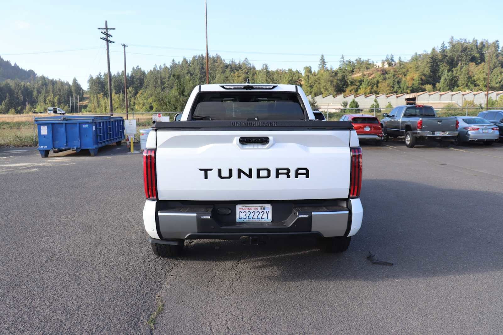 Thumbnail: 2022 Toyota Tundra - 6