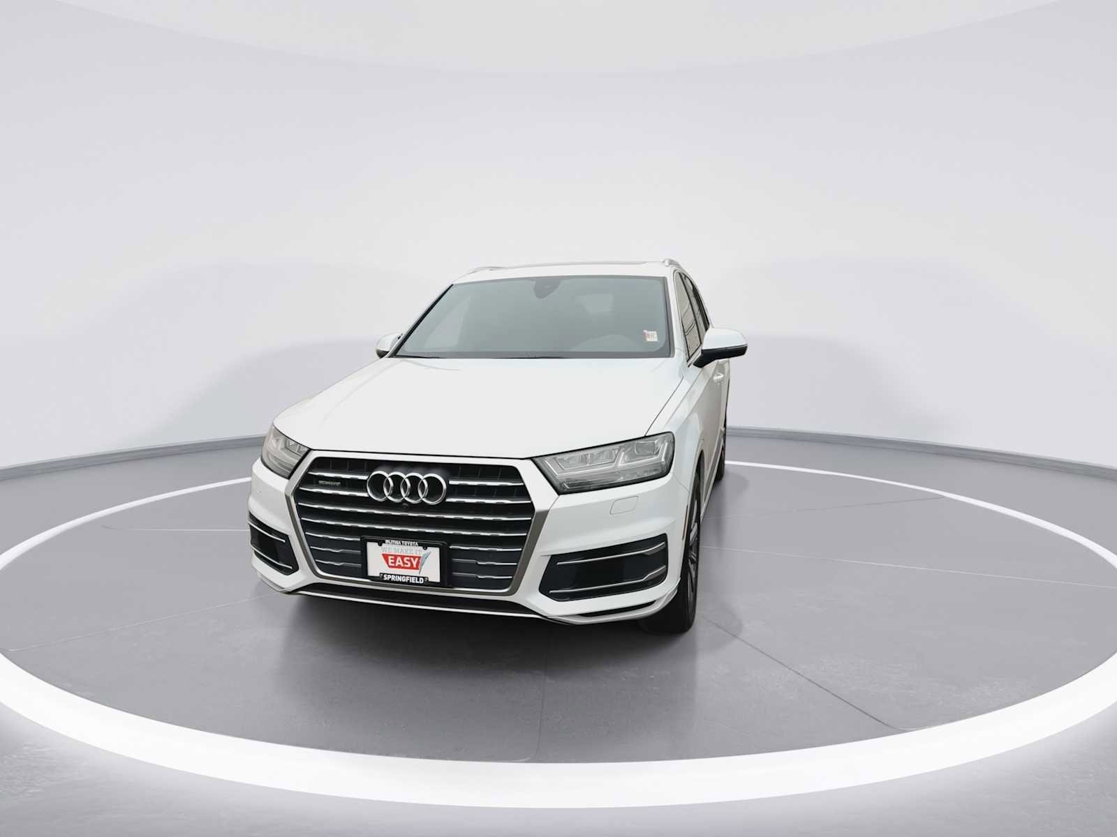 Thumbnail: 2019 Audi Q7 - 3