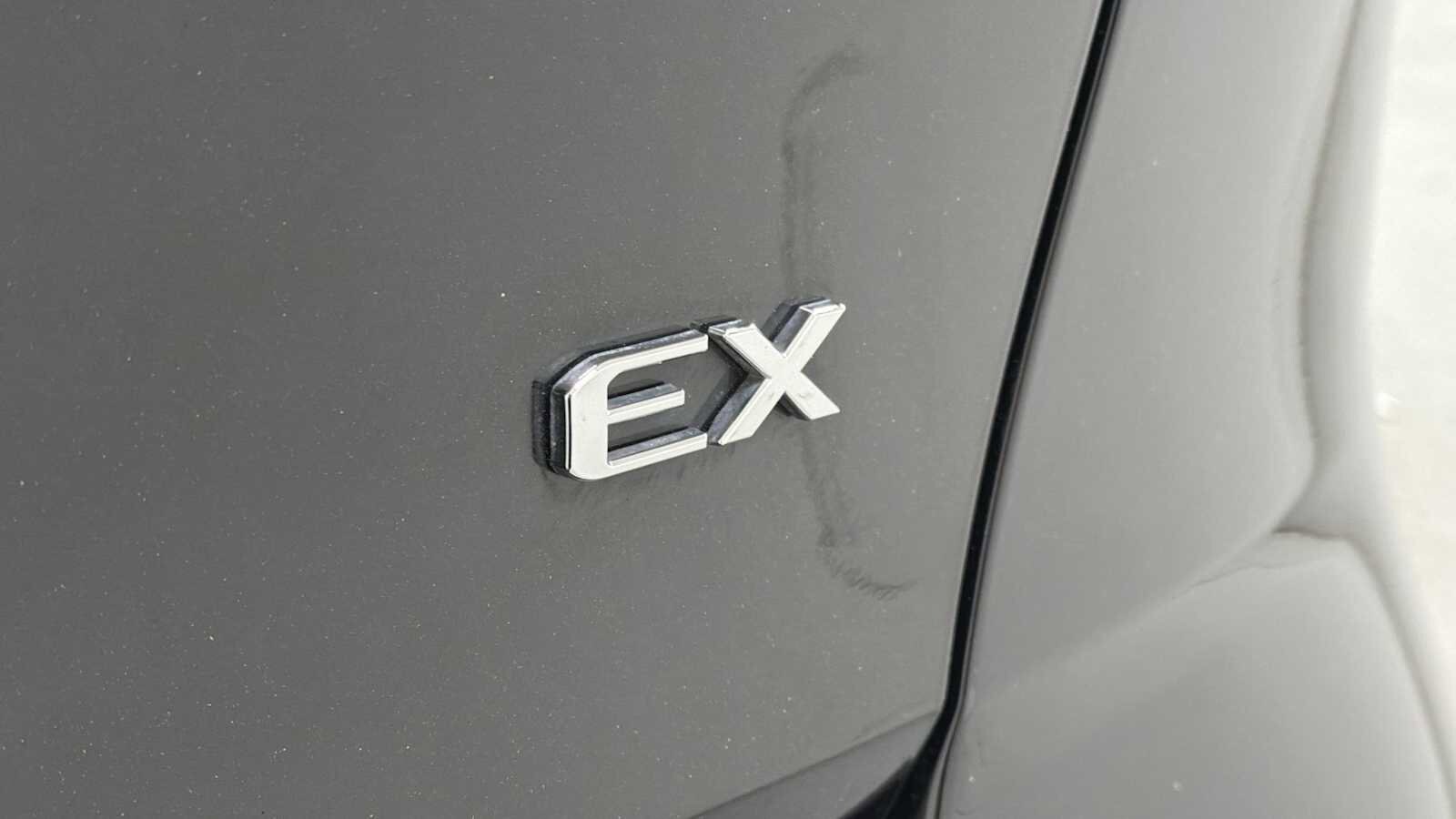 Thumbnail: 2017 Kia Forte - 28