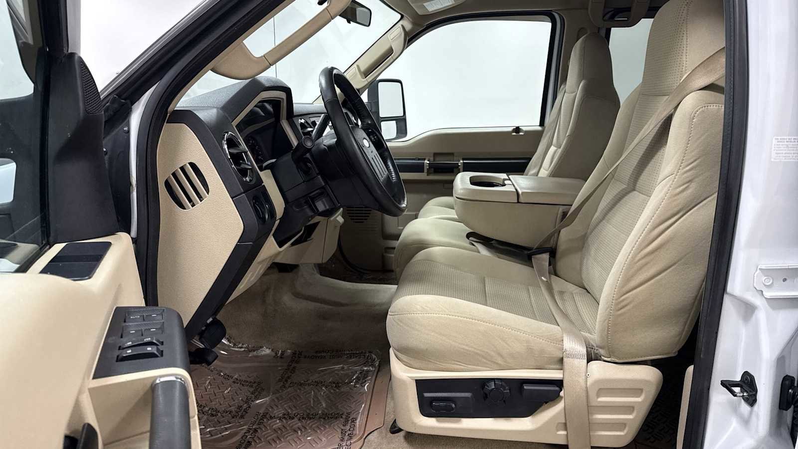 Thumbnail: 2008 Ford F-250 - 13