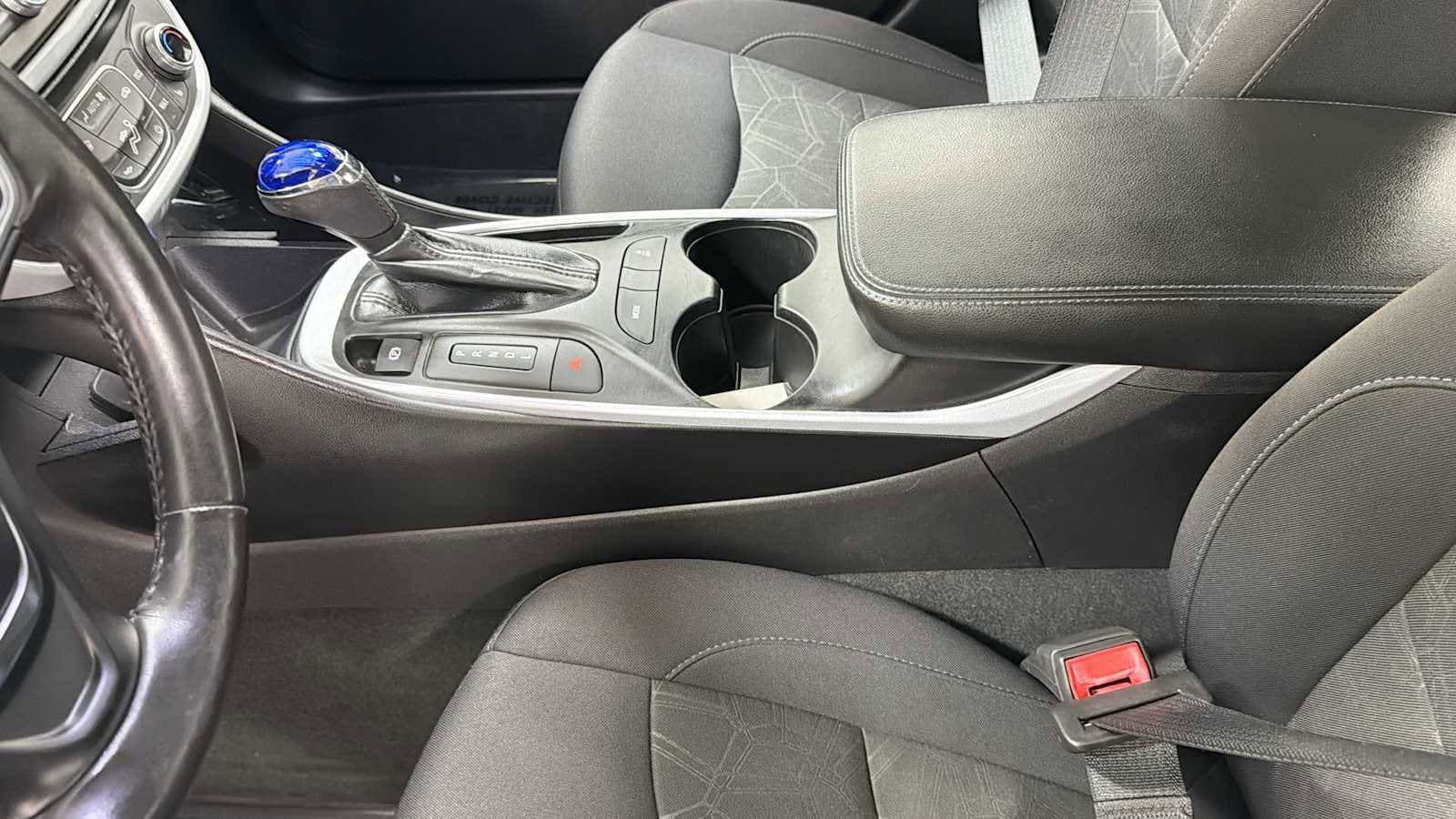 Thumbnail: 2018 Chevrolet Volt - 23