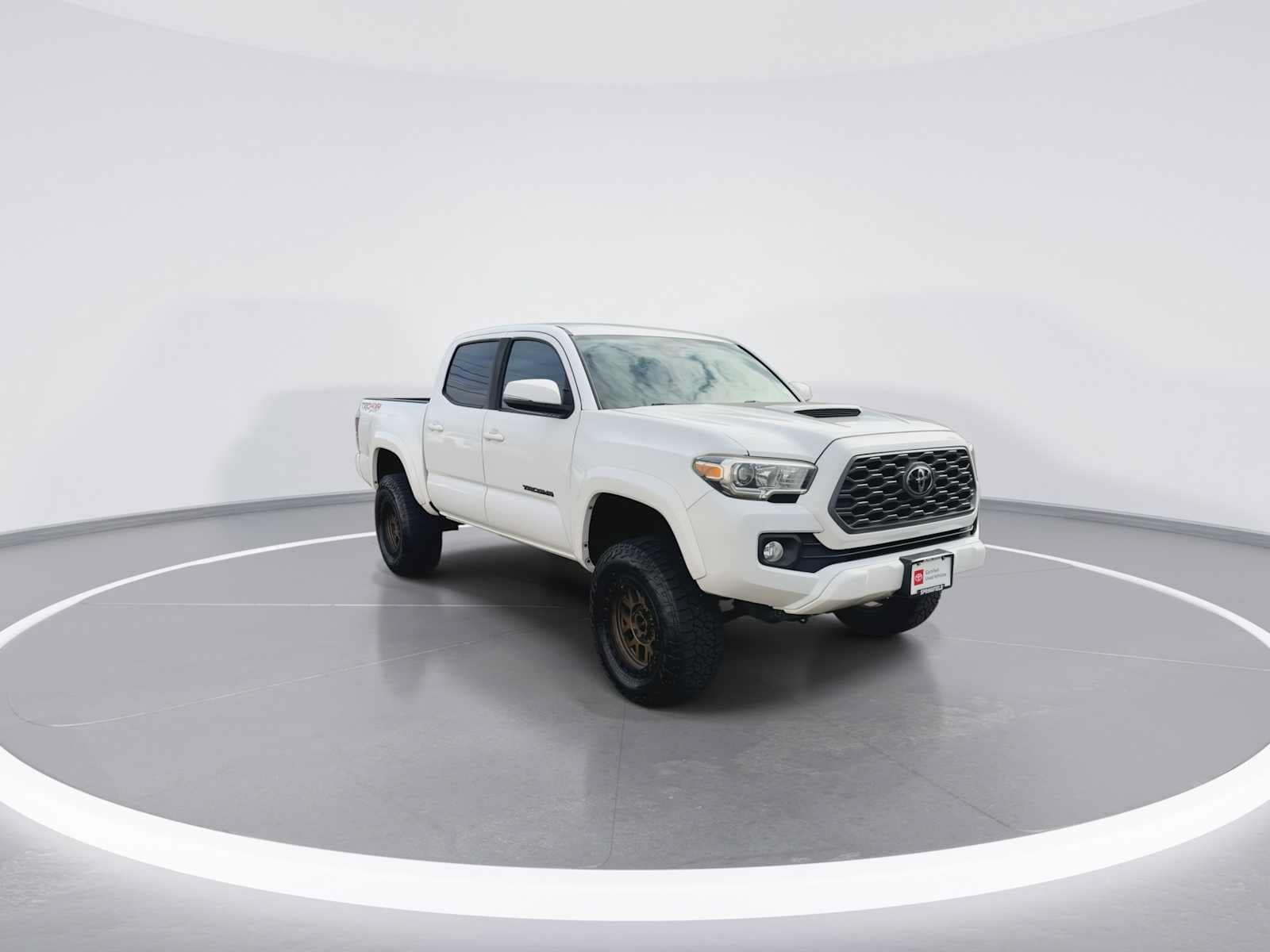 Thumbnail: 2020 Toyota Tacoma - 2