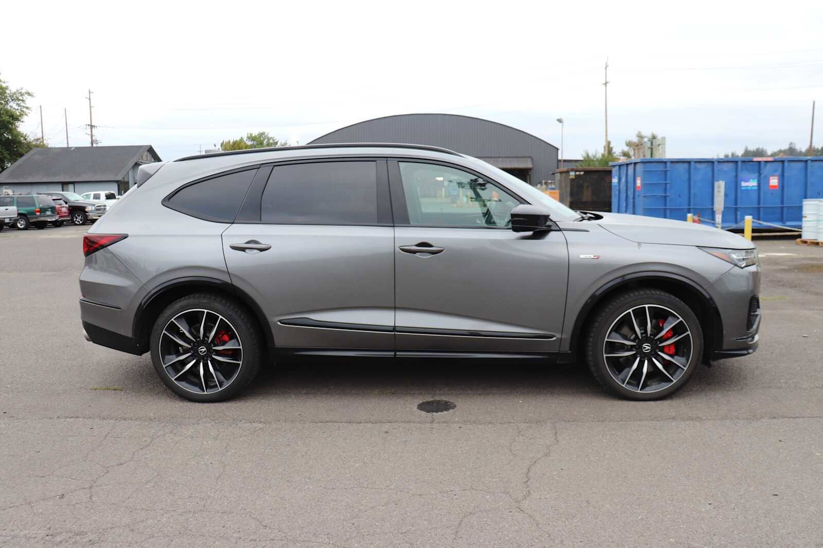 2023 Acura MDX SH-AWD Type S Advance photo 2
