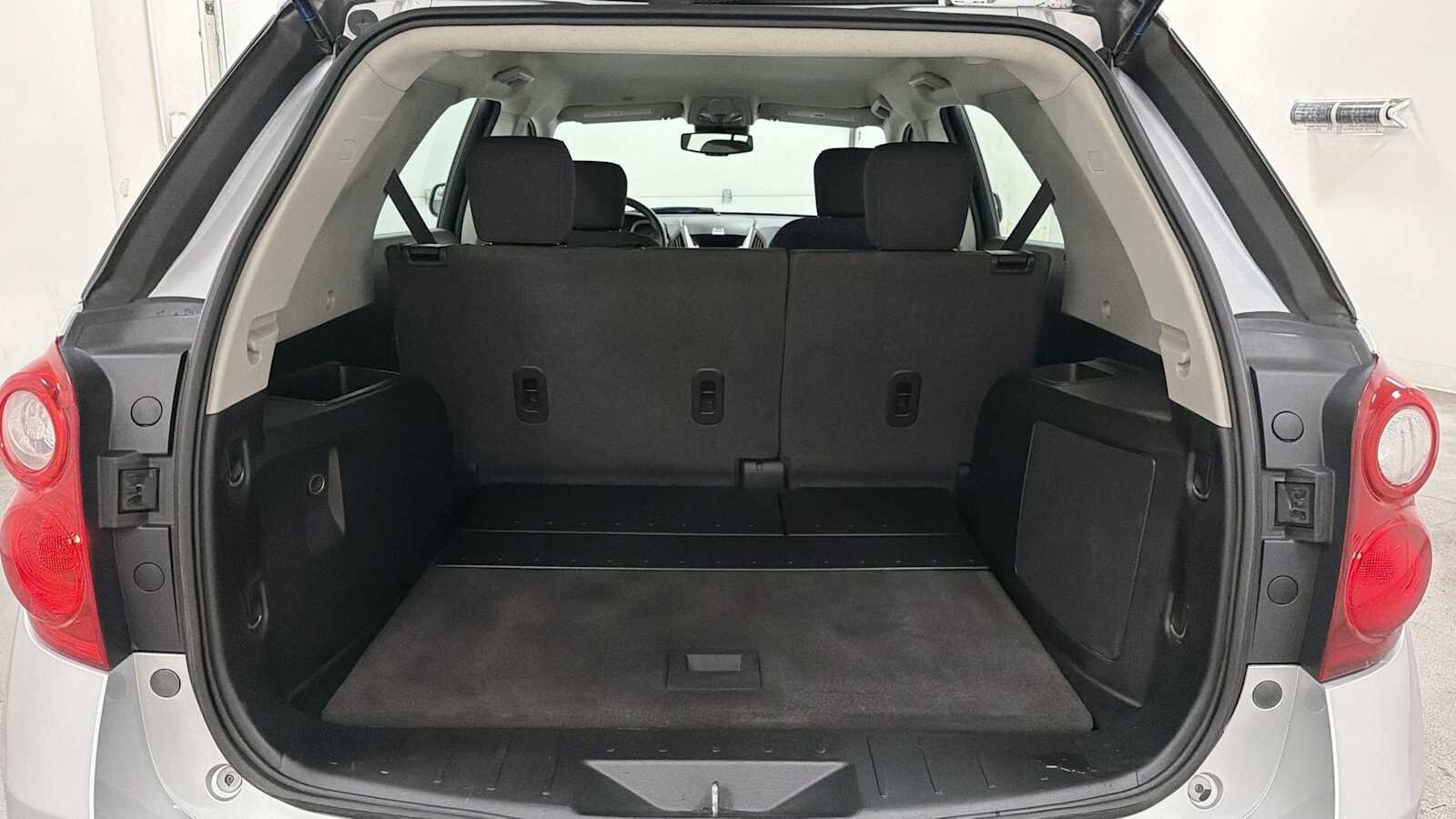 Thumbnail: 2013 Chevrolet Equinox - 25