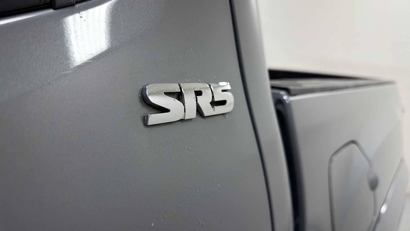 Thumbnail: 2020 Toyota Tacoma - 27