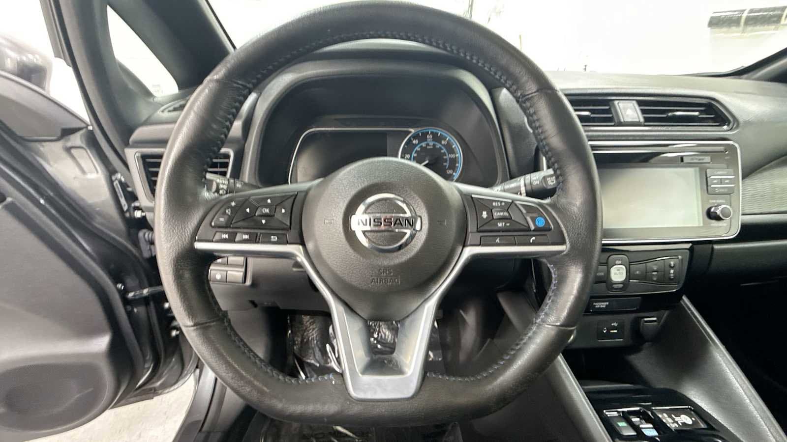 Thumbnail: 2019 Nissan Leaf - 16