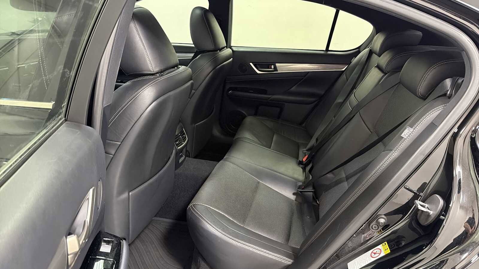 Thumbnail: 2015 Lexus GS - 25