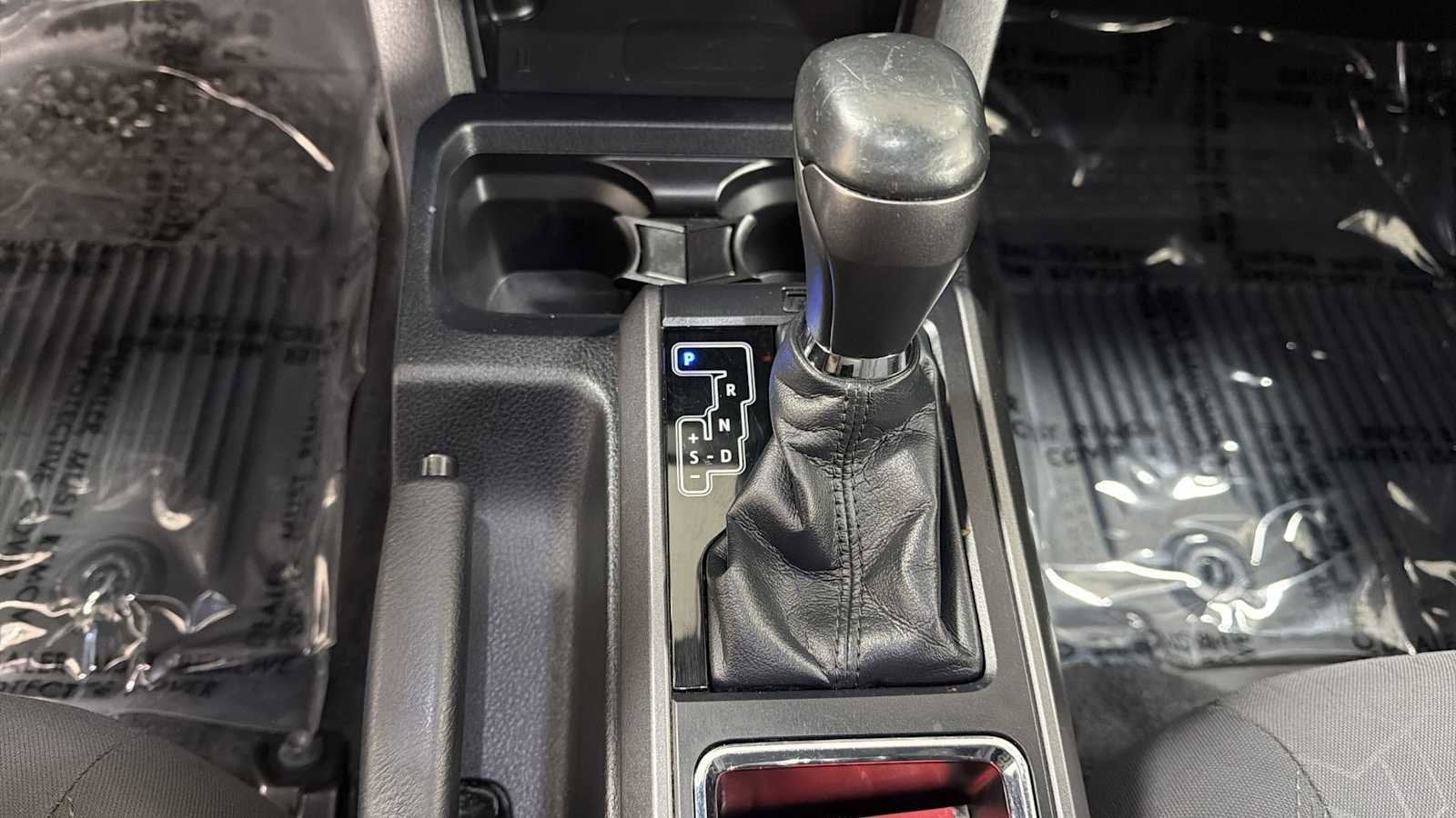 Thumbnail: 2018 Toyota Tacoma - 22