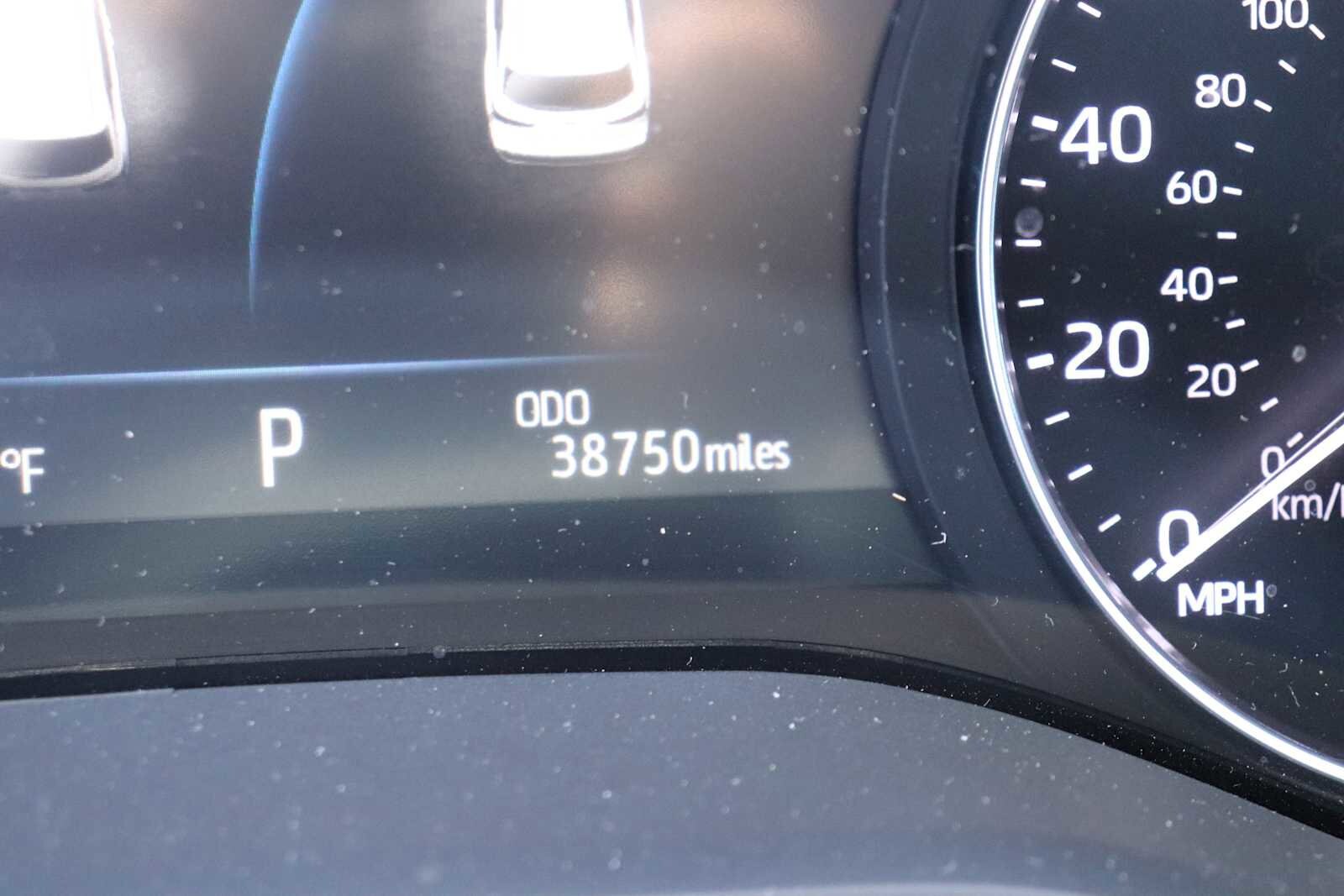 Thumbnail: 2021 Toyota Sienna - 11
