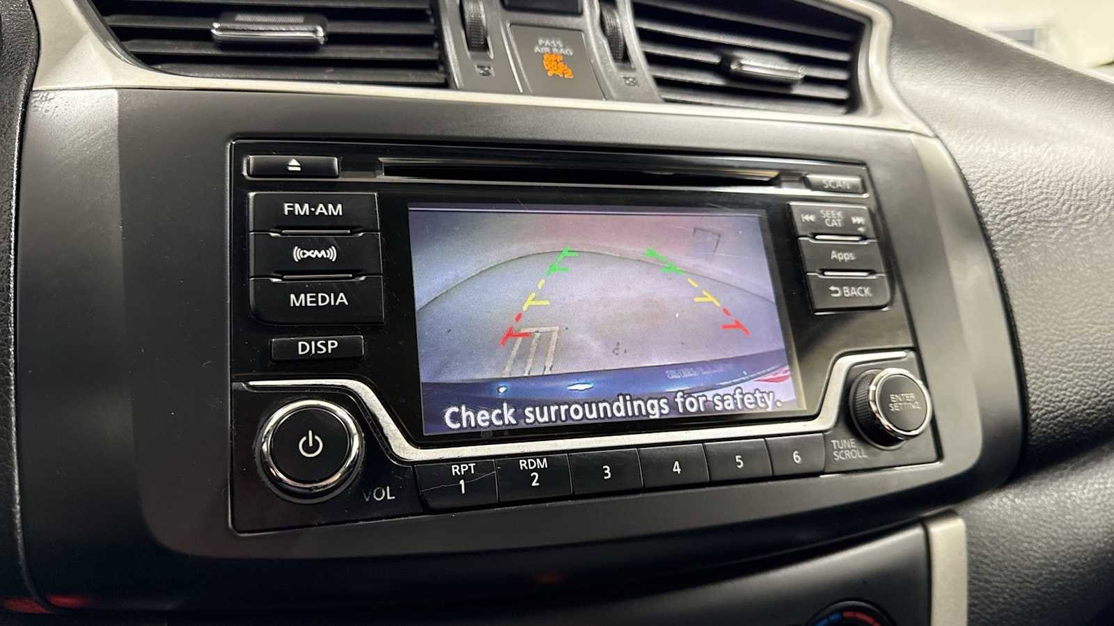 Thumbnail: 2015 Nissan Sentra - 19