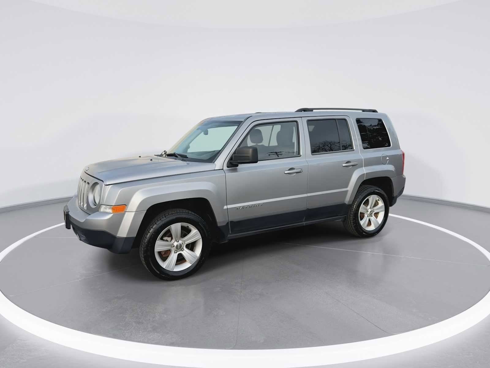 Thumbnail: 2014 Jeep Patriot - 4