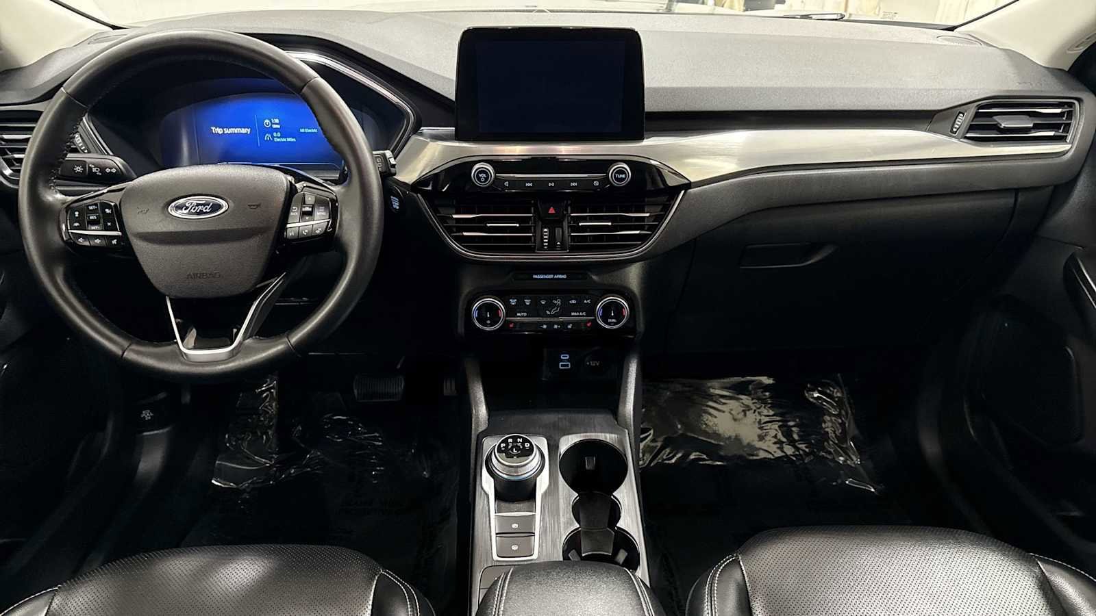 Thumbnail: 2022 Ford Escape - 26