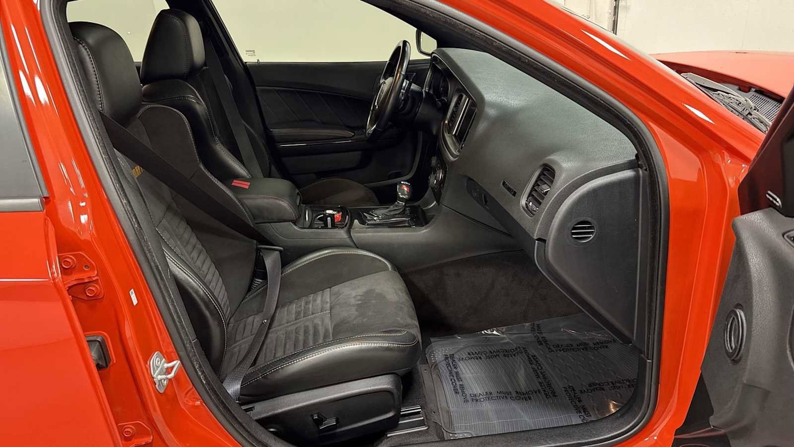 Thumbnail: 2018 Dodge Charger - 30