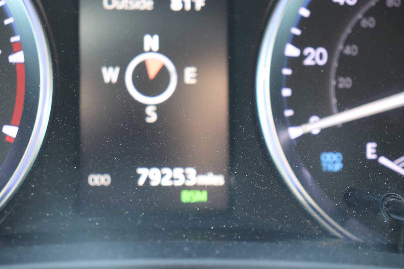 Thumbnail: 2019 Toyota Highlander - 11