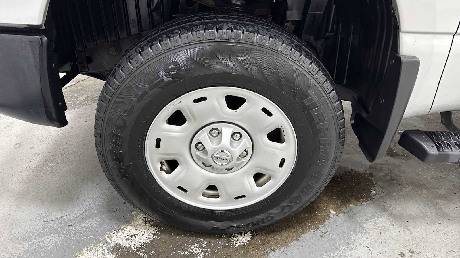 Thumbnail: 2019 Nissan Titan - 10