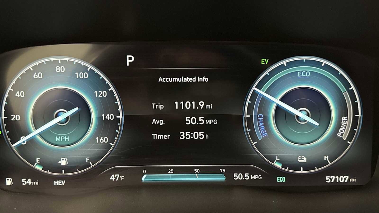 Thumbnail: 2022 Hyundai Santa Fe - 17