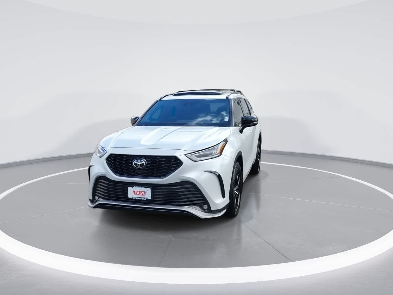 Thumbnail: 2022 Toyota Highlander - 3