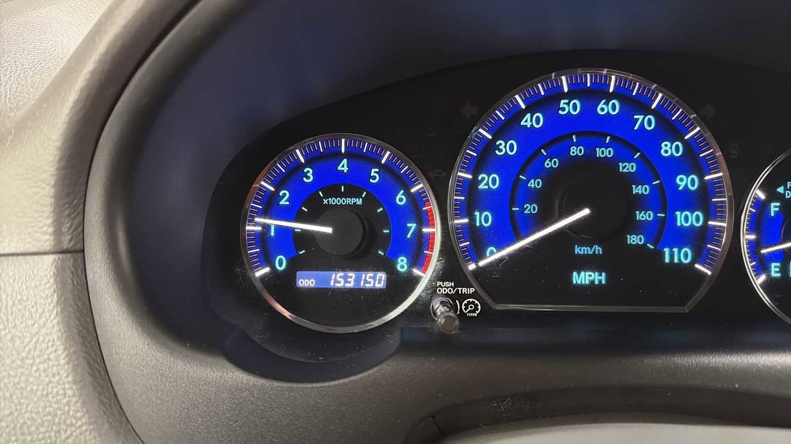 Thumbnail: 2010 Toyota Sienna - 17