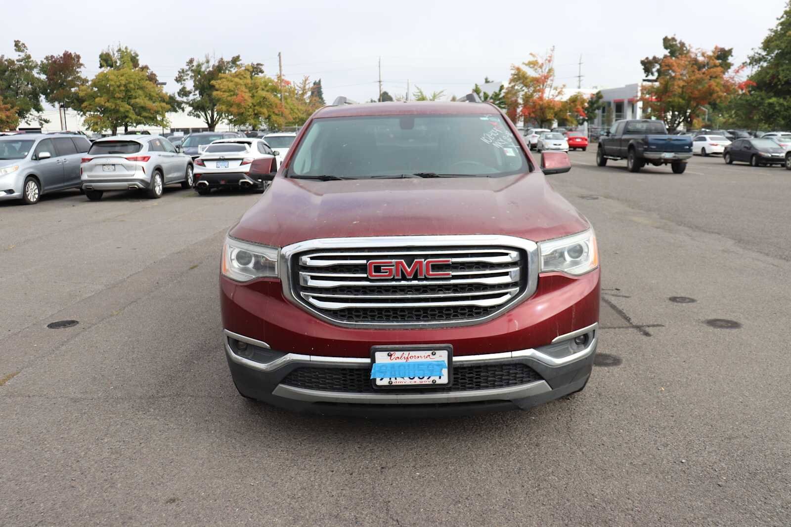2017 Gmc Acadia SLE photo 2