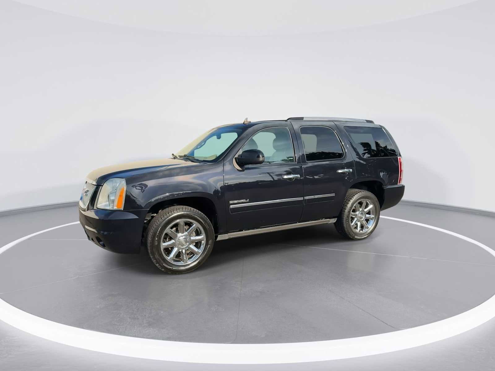 Thumbnail: 2014 GMC Yukon - 4