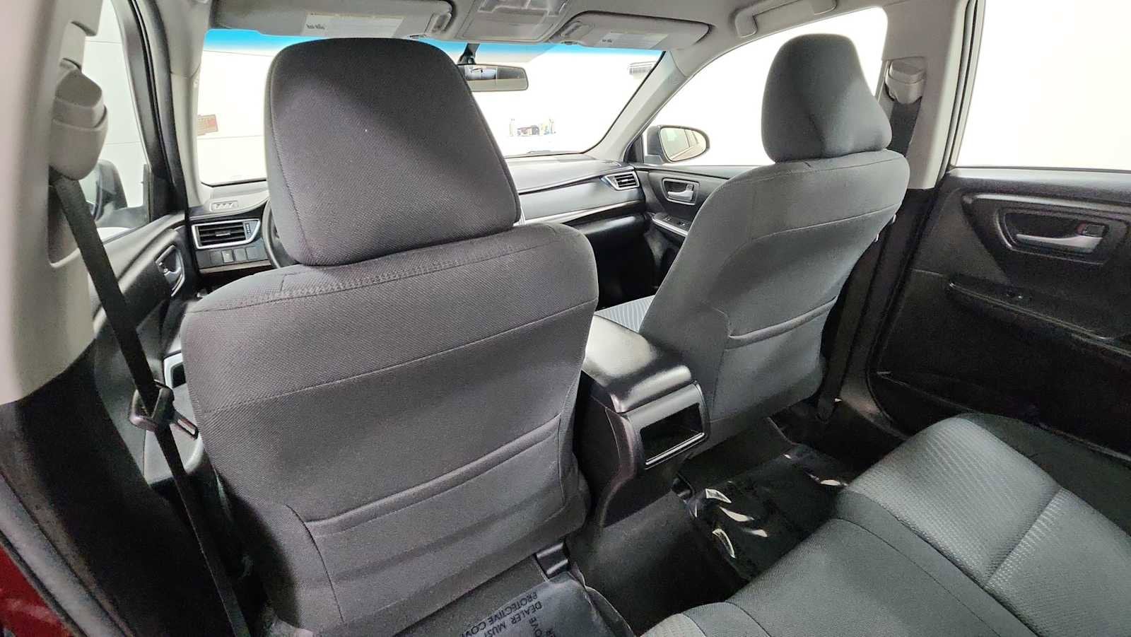 Thumbnail: 2016 Toyota Camry - 24