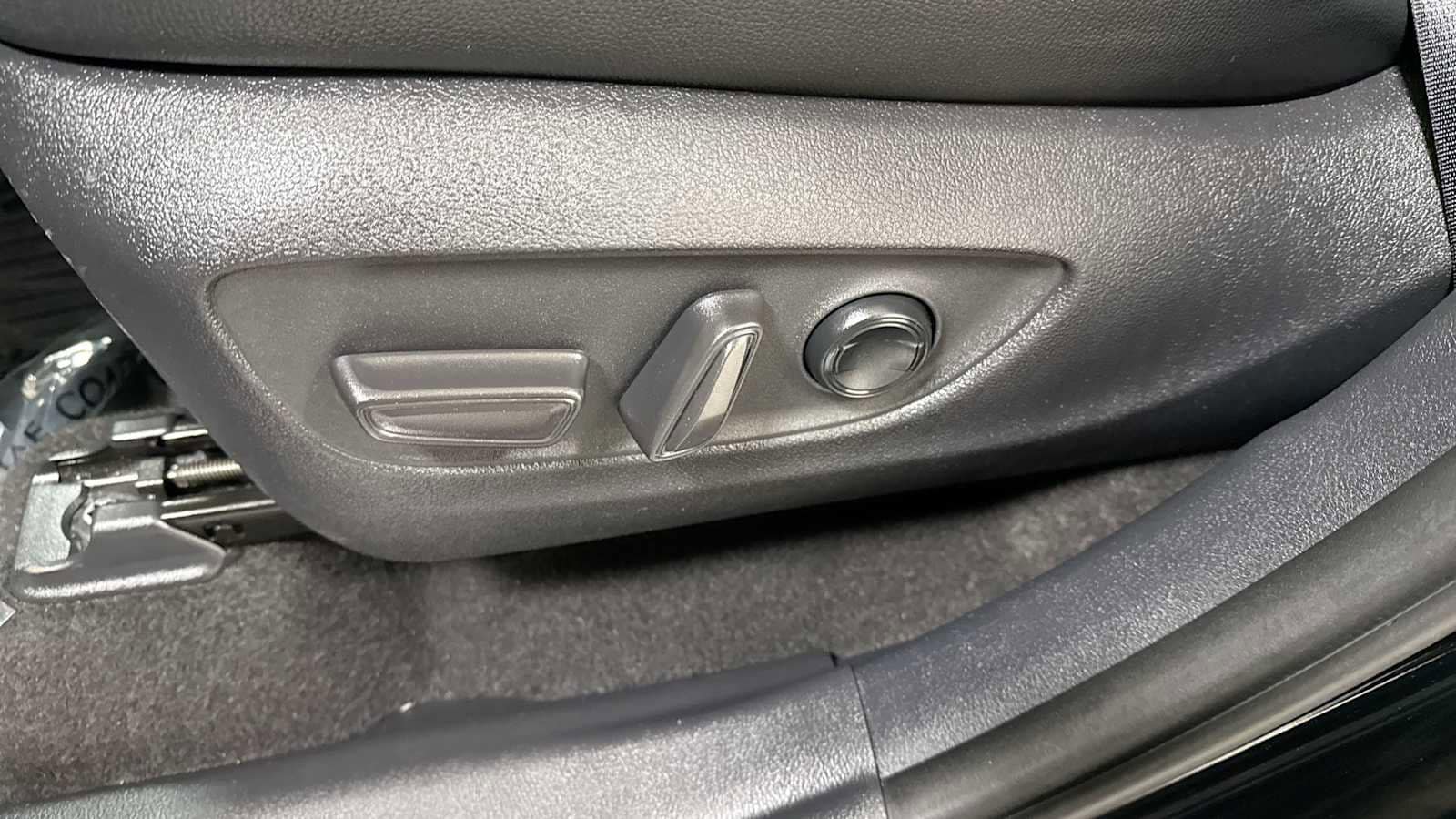 2024 Toyota Grand Highlander Limited 14