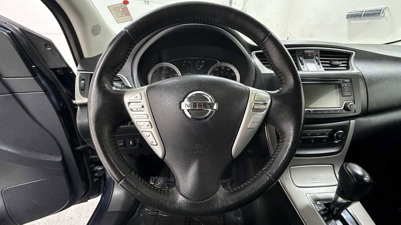 Thumbnail: 2015 Nissan Sentra - 16