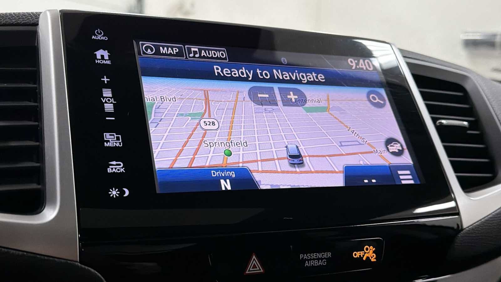 Thumbnail: 2017 Honda Pilot - 20