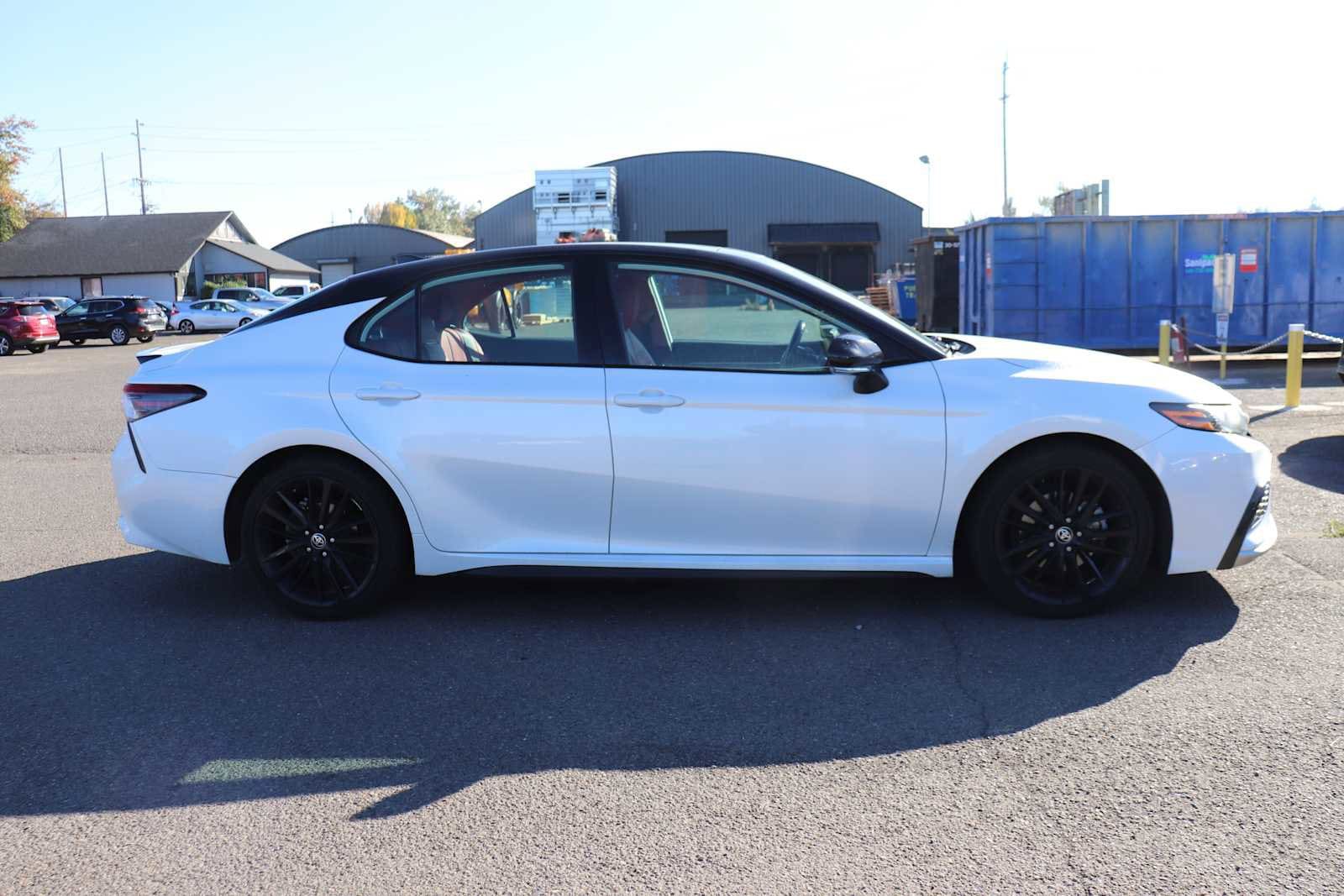 Thumbnail: 2021 Toyota Camry - 4