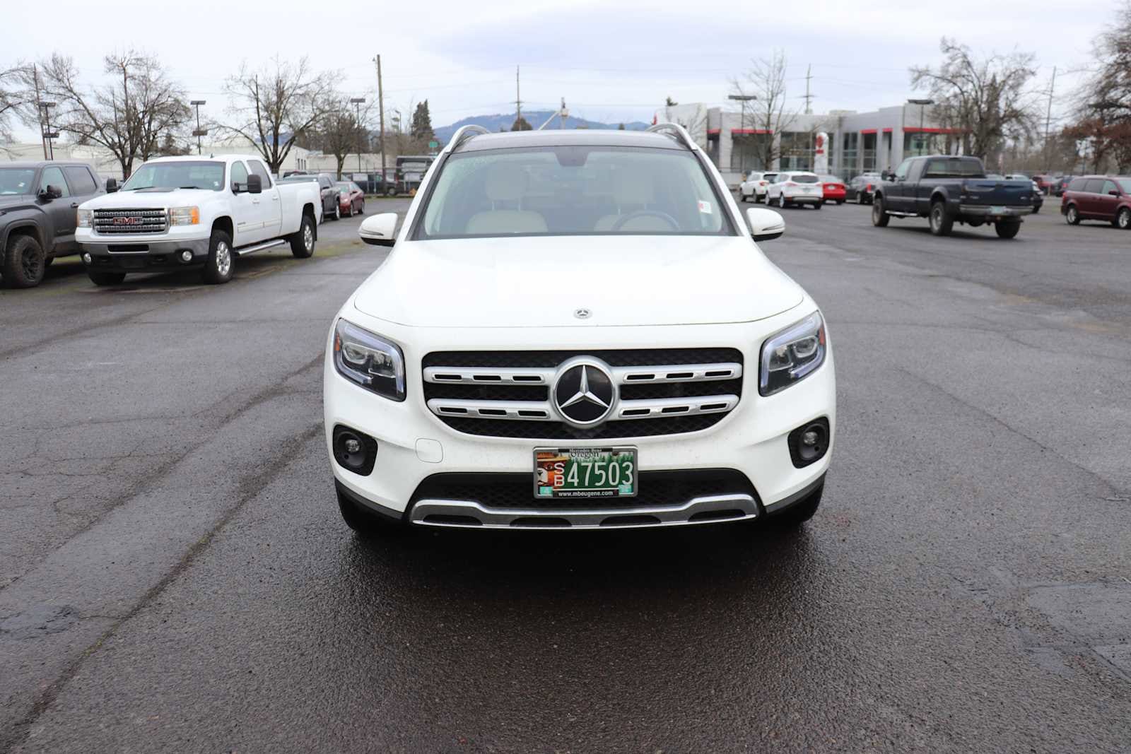 Thumbnail: 2022 Mercedes-Benz GLB - 2