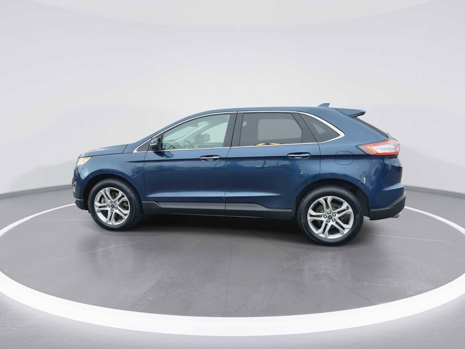 Thumbnail: 2017 Ford Edge - 5