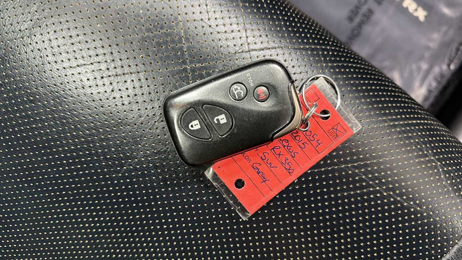 Thumbnail: 2015 Lexus RX - 32