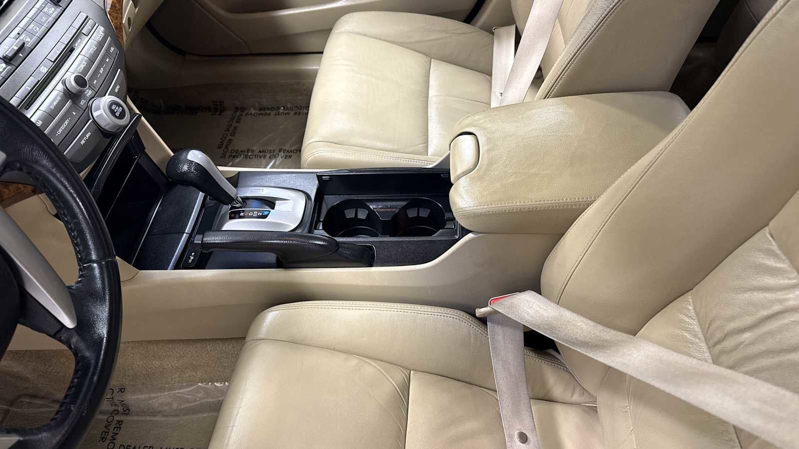 Thumbnail: 2010 Honda Accord - 21